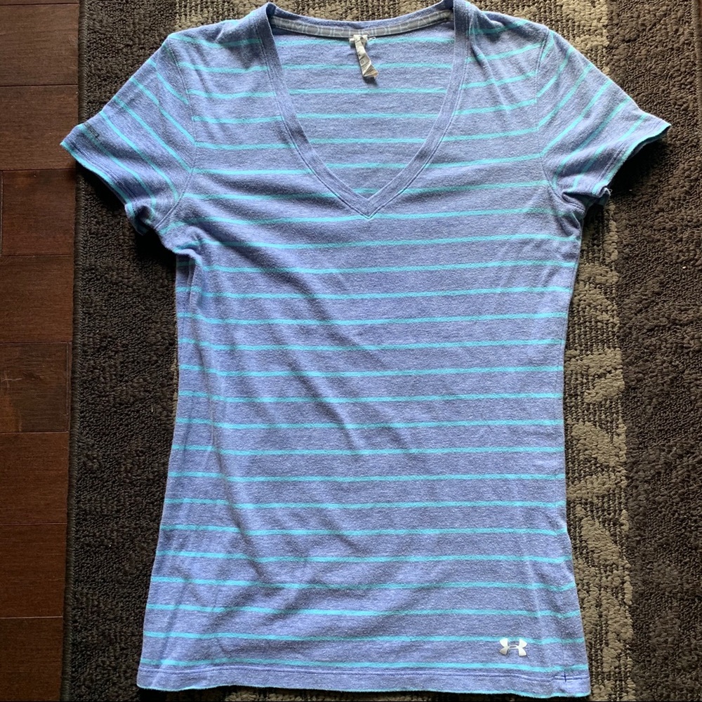 Underarmour striped blue v neck workout tee